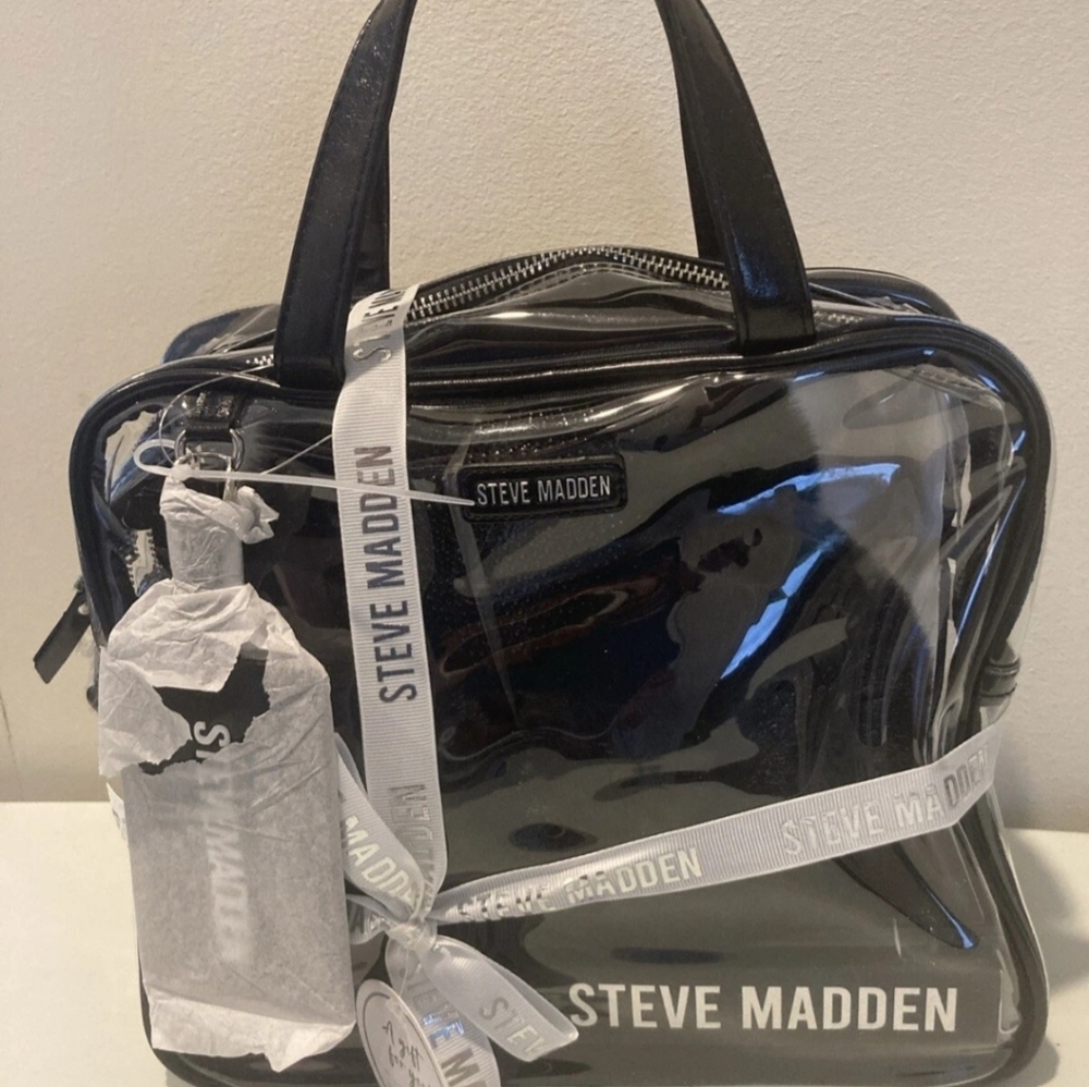 Steve Madden 4 Pc Gift Set: Earmuffs, Clear Tote, Luggage Tag, Tumbler w/ Straw
